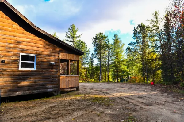 CLUB DU LAC BRULÉ Outfitter
