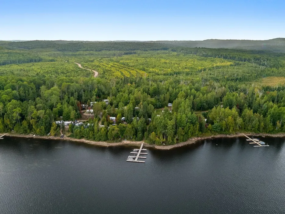 Pourvoirie sur le Réservoir BASKATONG